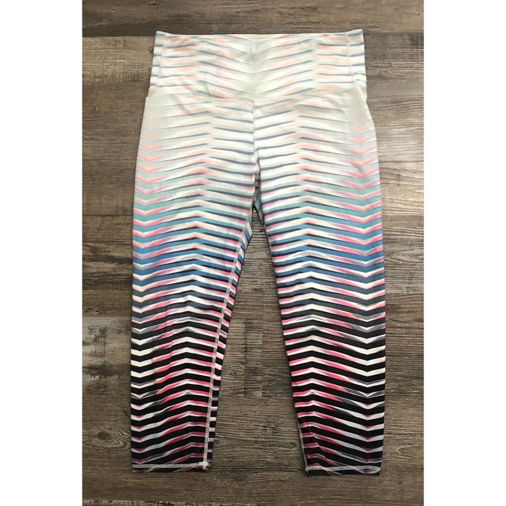 Athleta Medium Prism High-Rise Chaturanga Capri Leggings Multi Color
